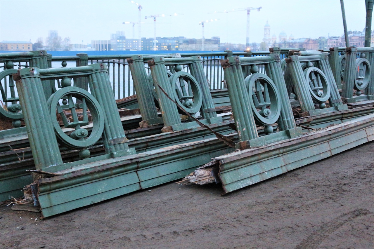 Реконструкция биржевого моста в Санкт-Петербурге